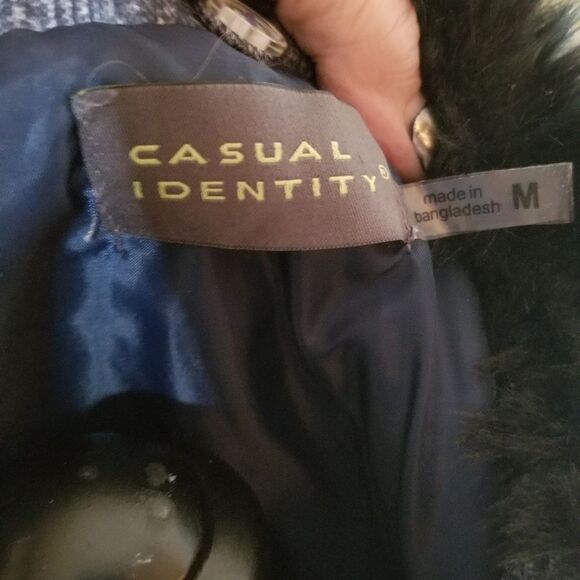 BLUE DENIM COLORED VEST W/ FAUX FUR - Picture 2 of 5